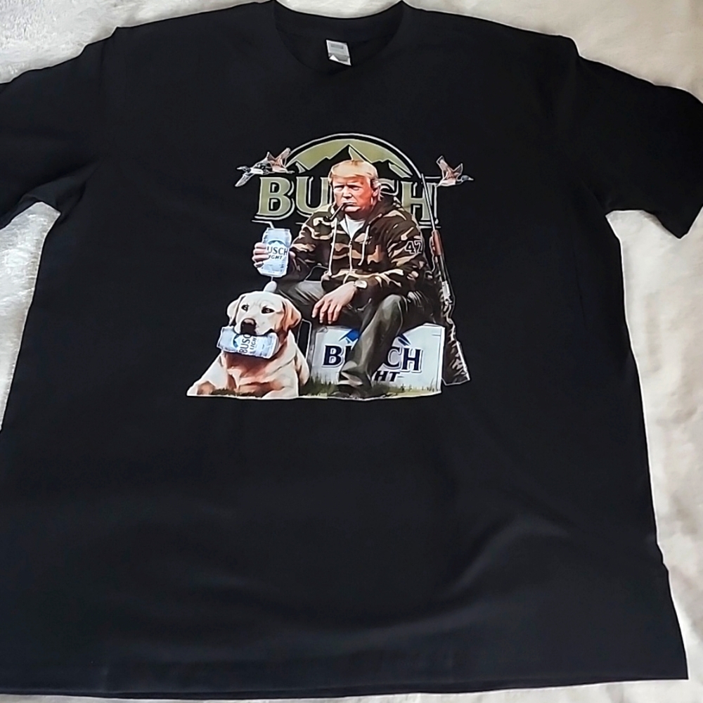 Trump Busch Light Black Graphic  T-Shirt Sz Lrg